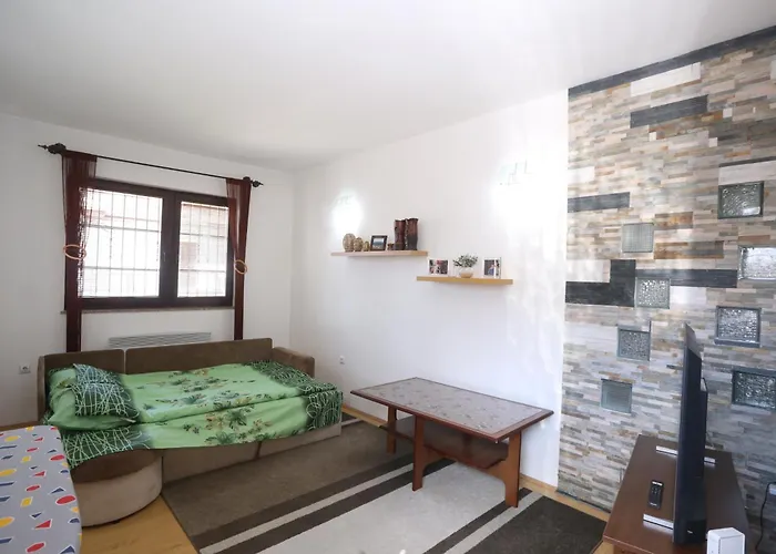 Apartman Quiet & Cosy Hillside Hideway Near Bus & Train St Sarajevo